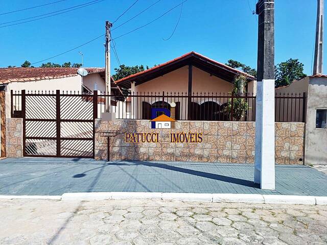 Casa nova em Mongaguá - á 600mts da praia Entrada a partir de R